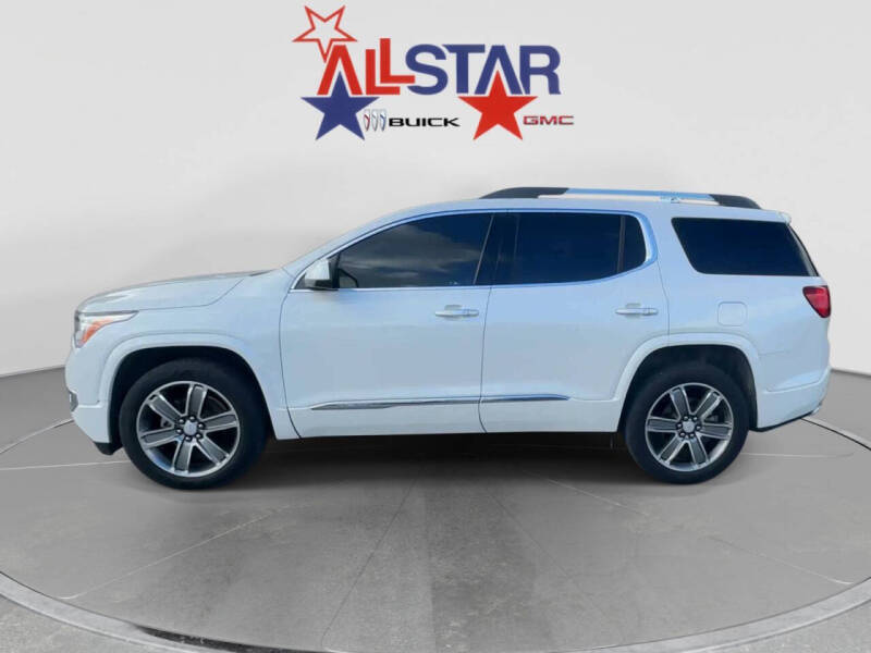 2017 GMC Acadia Denali