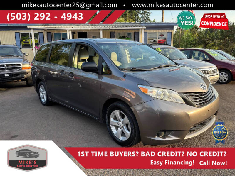 2011 Toyota Sienna Base 7-Passenger