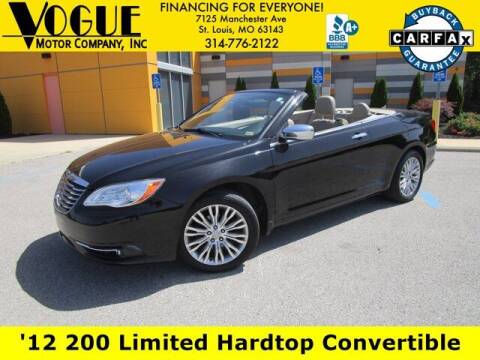 2012 Chrysler 200 Convertible for sale at Vogue Motor Company Inc in Saint Louis MO