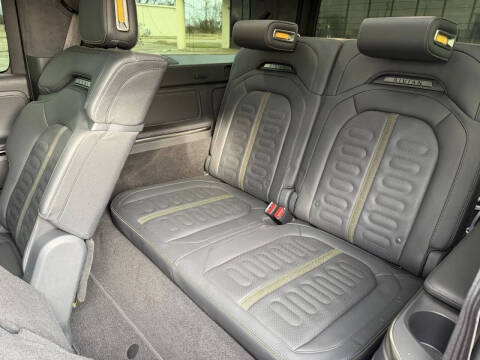 2023 Rivian R1S Adventure