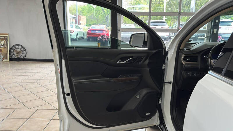 2021 GMC Acadia Denali