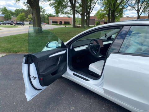 2021 Tesla Model 3 Standard Range Plus