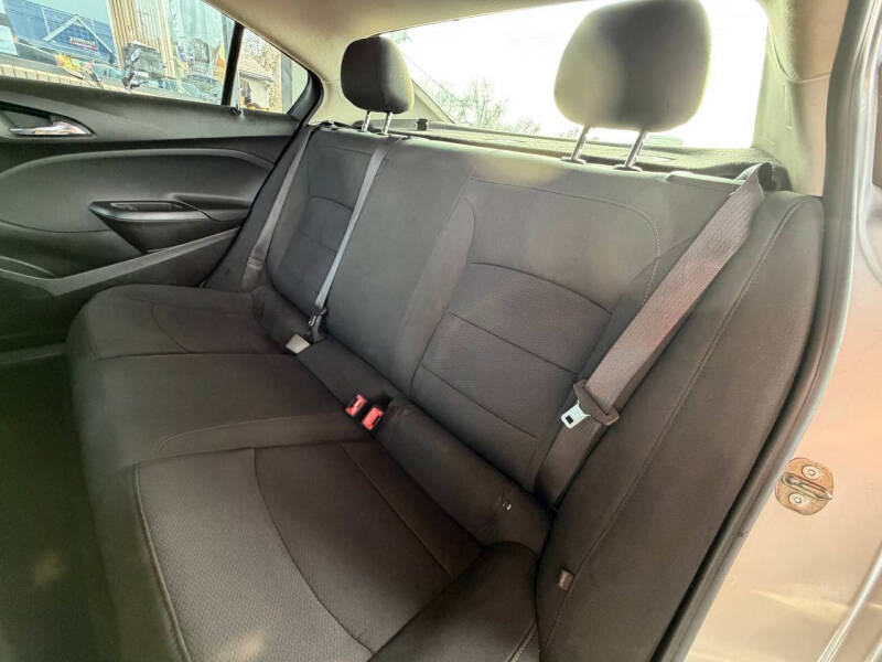 2017 Chevrolet Cruze LS Auto