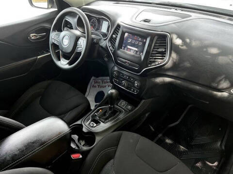 2019 Jeep Cherokee Latitude