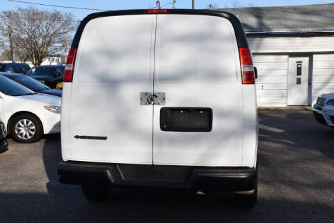 2018 Chevrolet Express 2500