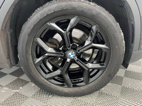 2024 BMW X4 xDrive30i