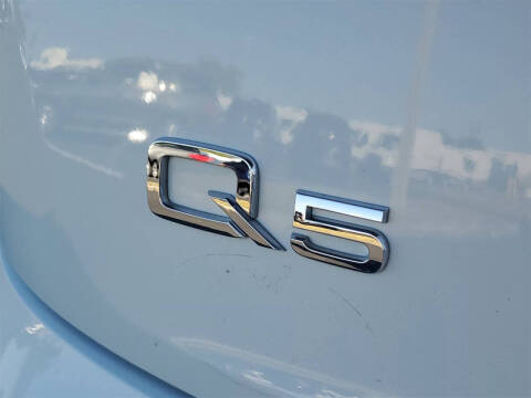 2020 Audi Q5 quattro Premium Plus 45 TFSI