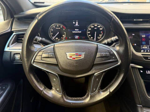 2021 Cadillac XT5 Luxury