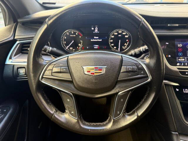 2021 Cadillac XT5 Luxury