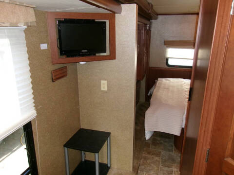2013 Thor Motor Coach Challenger 37kt
