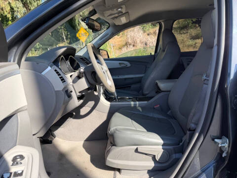 2012 Chevrolet Traverse LS