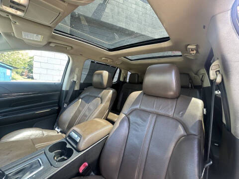 2016 Lincoln MKT EcoBoost