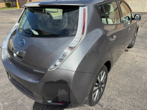 2017 Nissan LEAF SV