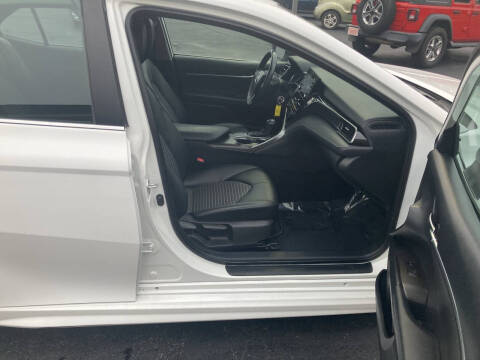 2022 Toyota Camry SE