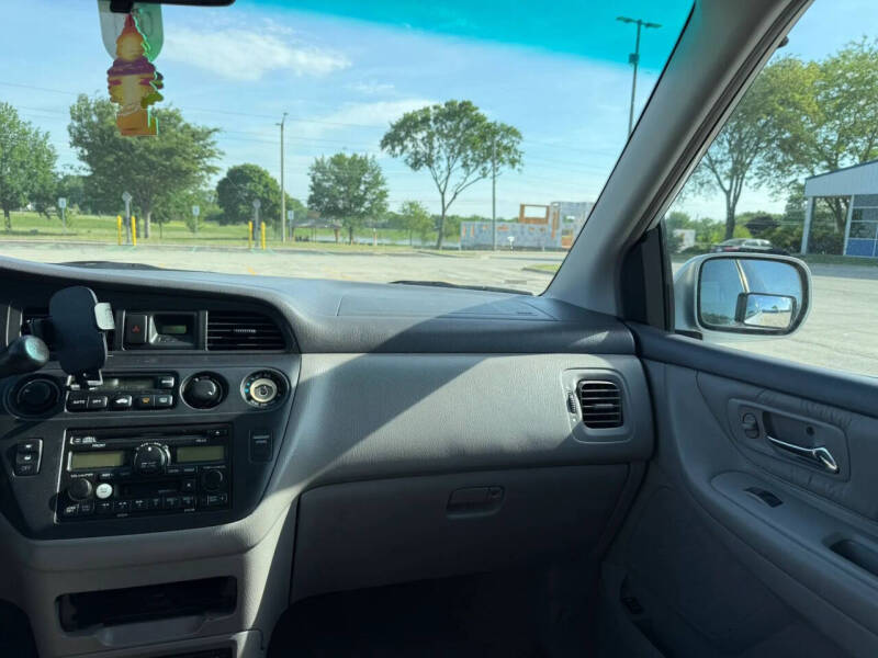 2004 Honda Odyssey EX-L w/DVD