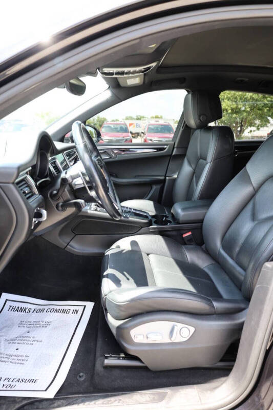 2018 Porsche Macan