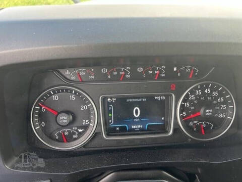 2019 International LT625