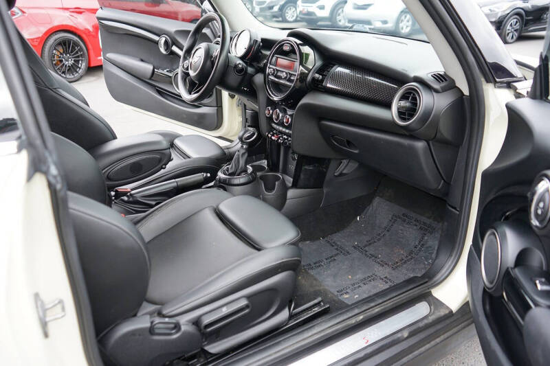 2015 MINI Hardtop 2 Door Cooper S