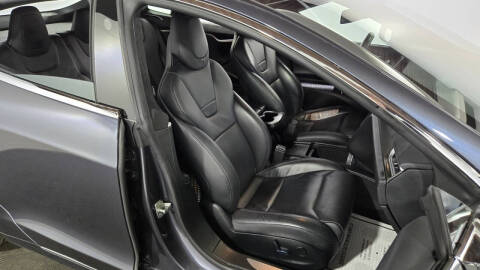 2017 Tesla Model S 75D