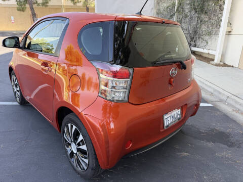 2013 Scion iQ