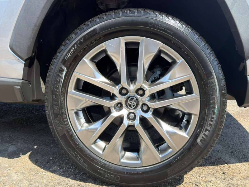 2020 Toyota RAV4 Limited