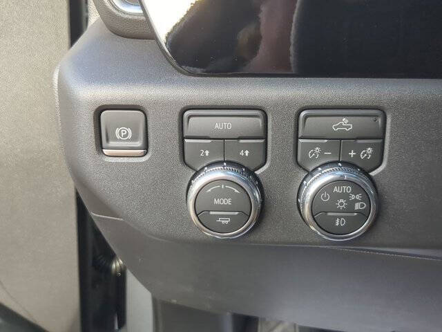 2026 GMC Sierra 1500 Elevation Standard