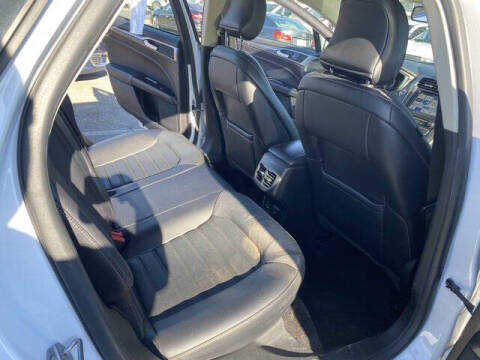 2018 Ford Fusion Hybrid SE