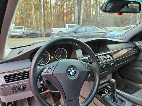 2004 BMW 5 Series 525i