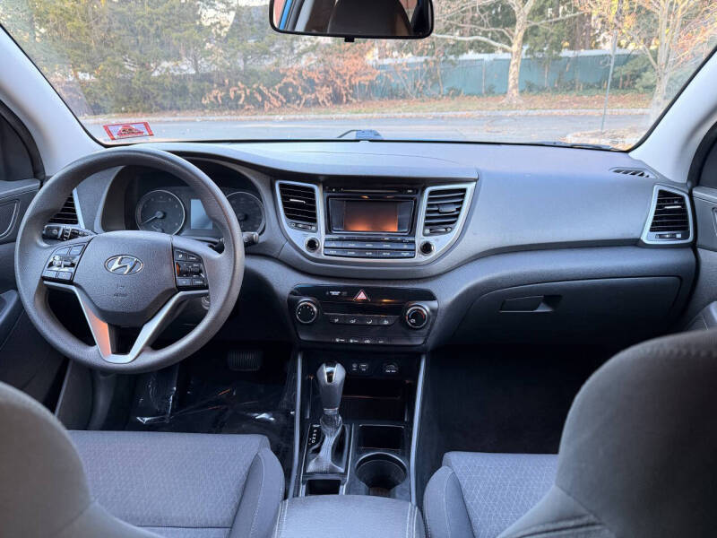 2017 Hyundai Tucson SE