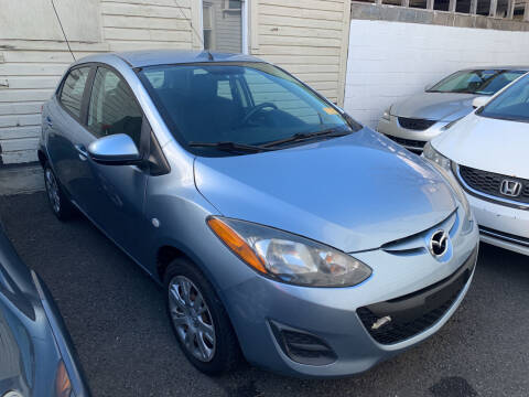 2013 Mazda MAZDA2 for sale at UNION AUTO SALES in Vauxhall NJ