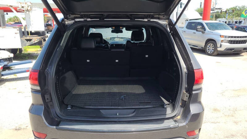 2015 Jeep Grand Cherokee Laredo