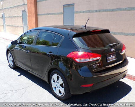 2016 Kia Forte5 LX