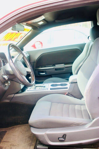 2010 Dodge Challenger SE
