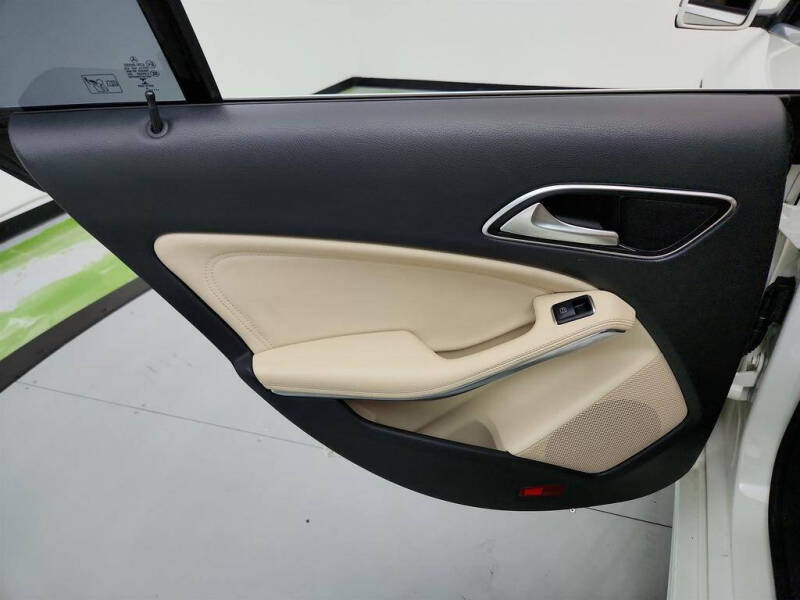 2015 Mercedes-Benz CLA CLA 250