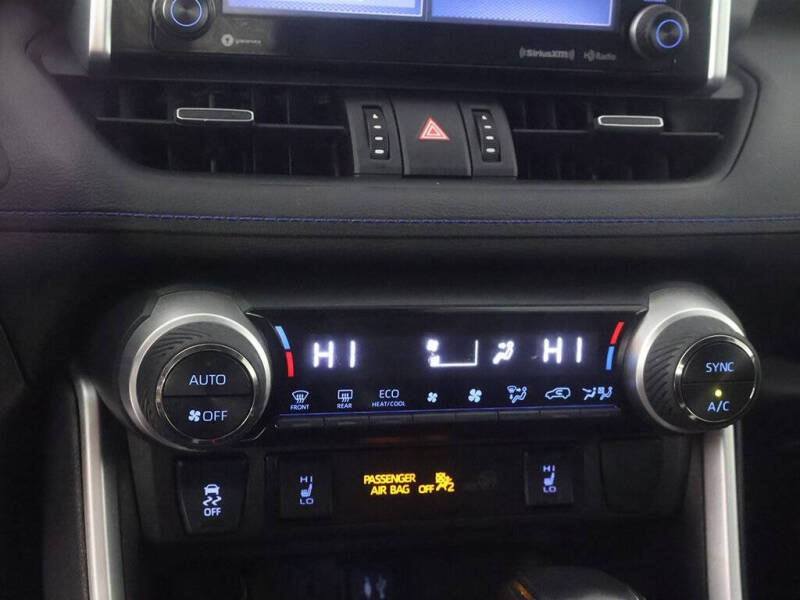 2019 Toyota RAV4 Hybrid XSE