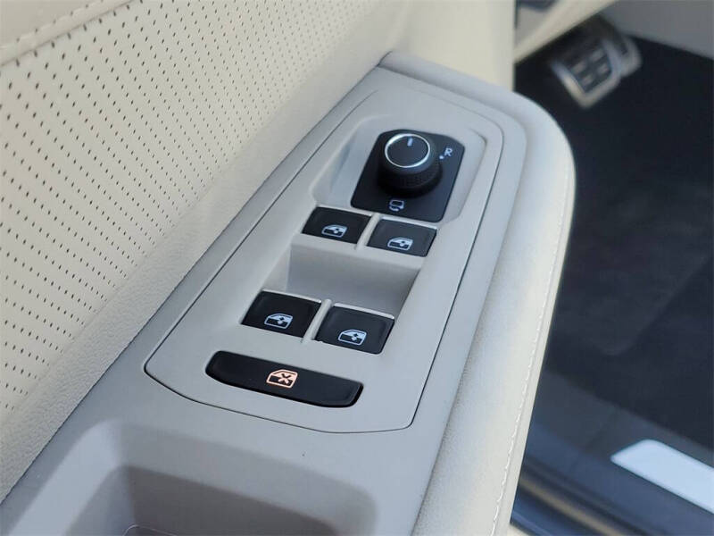 2025 Volkswagen Atlas SEL Premium R-Line 4Motion