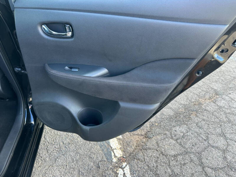 2015 Nissan LEAF S
