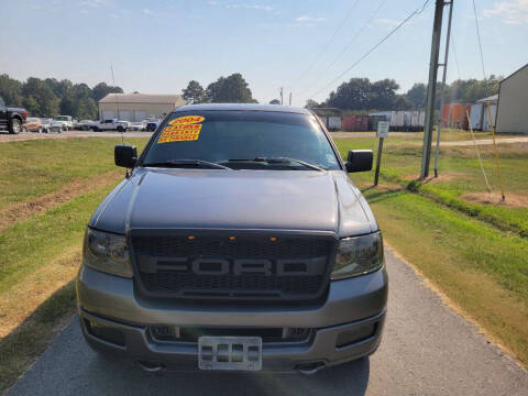 2004 Ford F-150 for sale at Auto Guarantee, LLC in Eunice LA