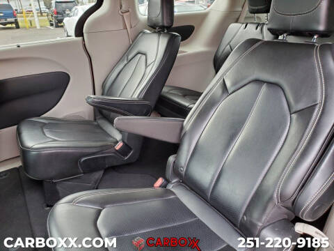 2020 Chrysler Voyager LXi