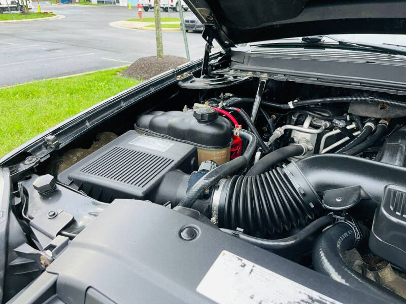 2010 GMC Yukon Denali photo 67