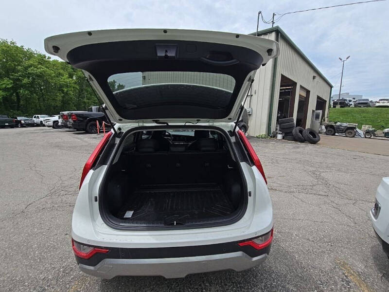 2024 Kia Niro EX