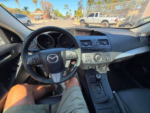 2012 Mazda MAZDA3 i Grand Touring