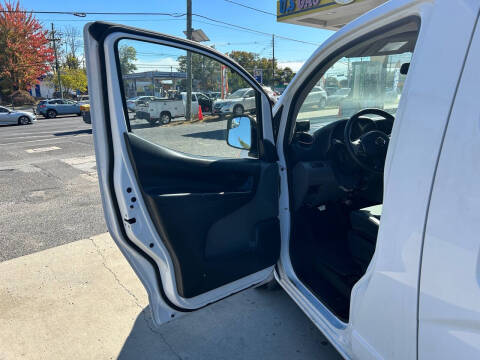 2017 Nissan NV200 S