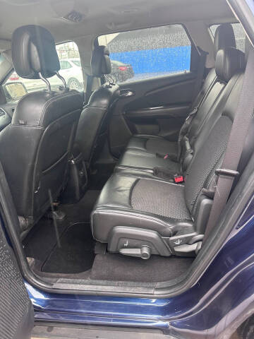 2018 Dodge Journey Crossroad