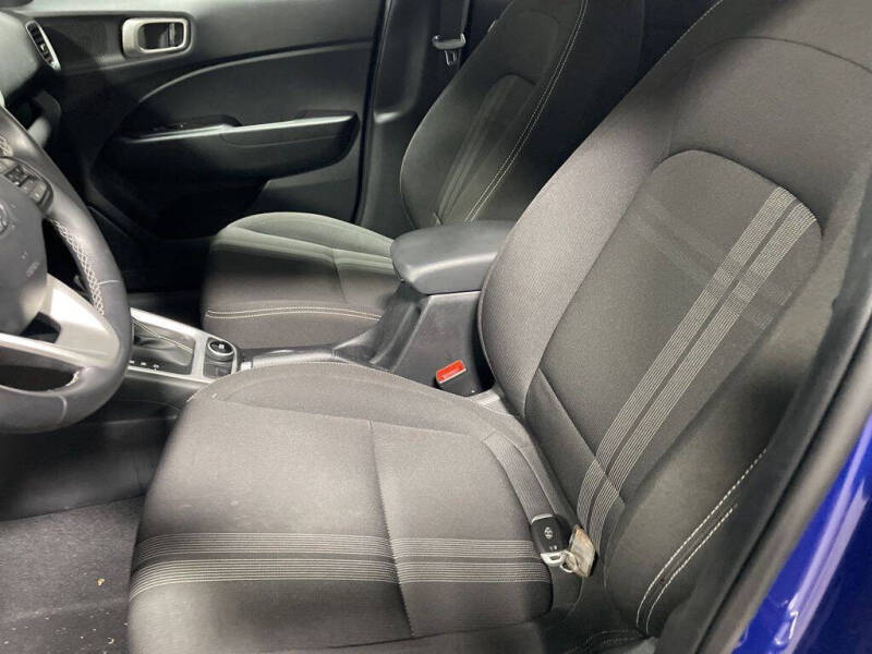 2024 Hyundai Venue SEL