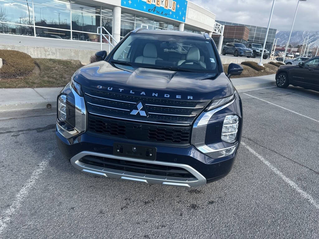 2024 Mitsubishi Outlander for sale at Axio Auto Boise in Boise, ID