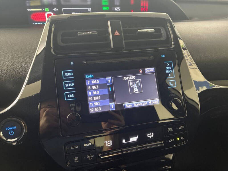 2019 Toyota Prius LE AWD-e