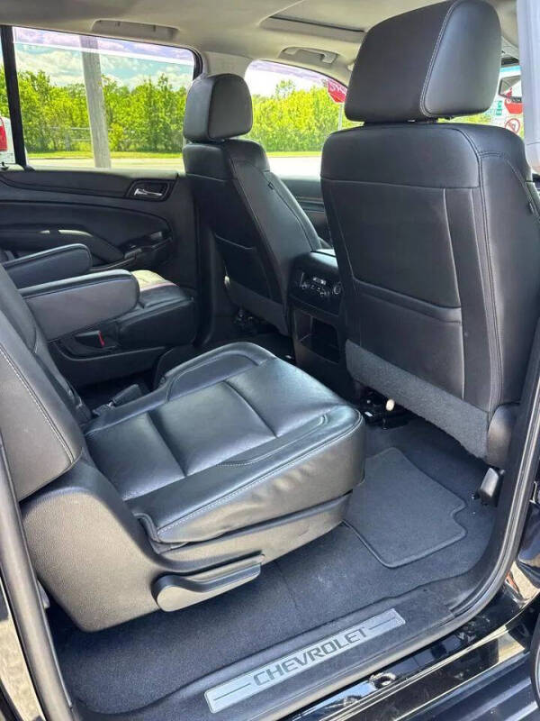 2019 Chevrolet Suburban LT