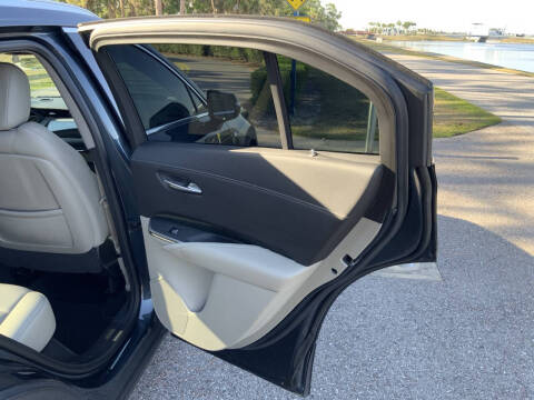 2021 Cadillac XT4 Premium Luxury