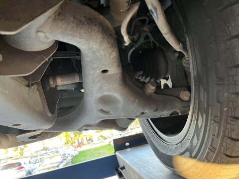 2015 Land Rover LR4 HSE LUX